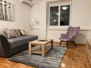 Apartment - PARKING FREE public - Jakov